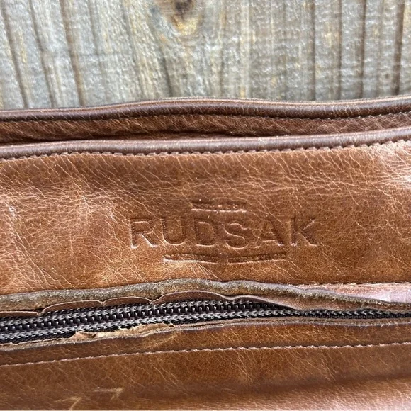 RUDSAK brown leather crossbody bag